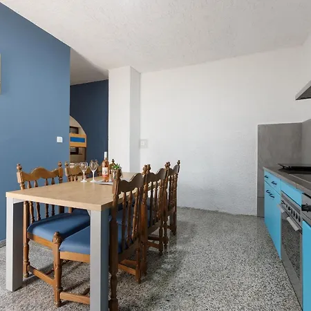 Appartement Rosmarin - Family Friendly, Beachfront